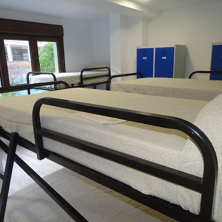 Albergue Roma Pola de Lena Eksteriør billede